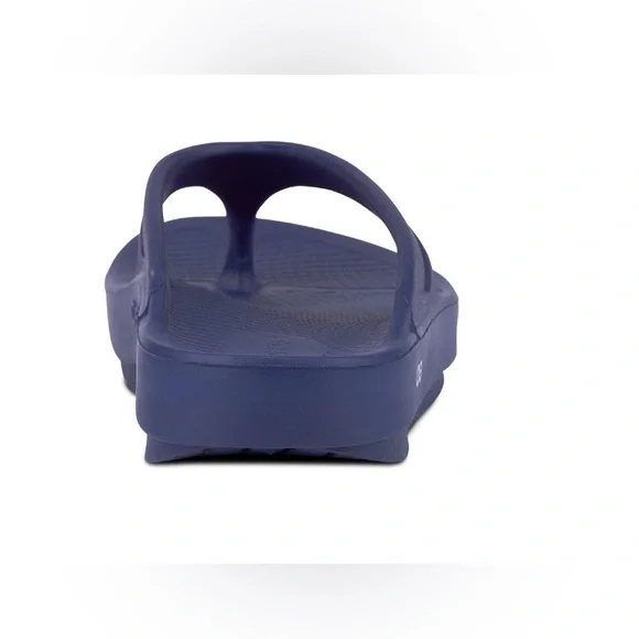 NWT Oofos Ooriginal Recovery Thong Flip Flop Sandal Men 9 Women 11 Navy Blue - Picture 3 of 13